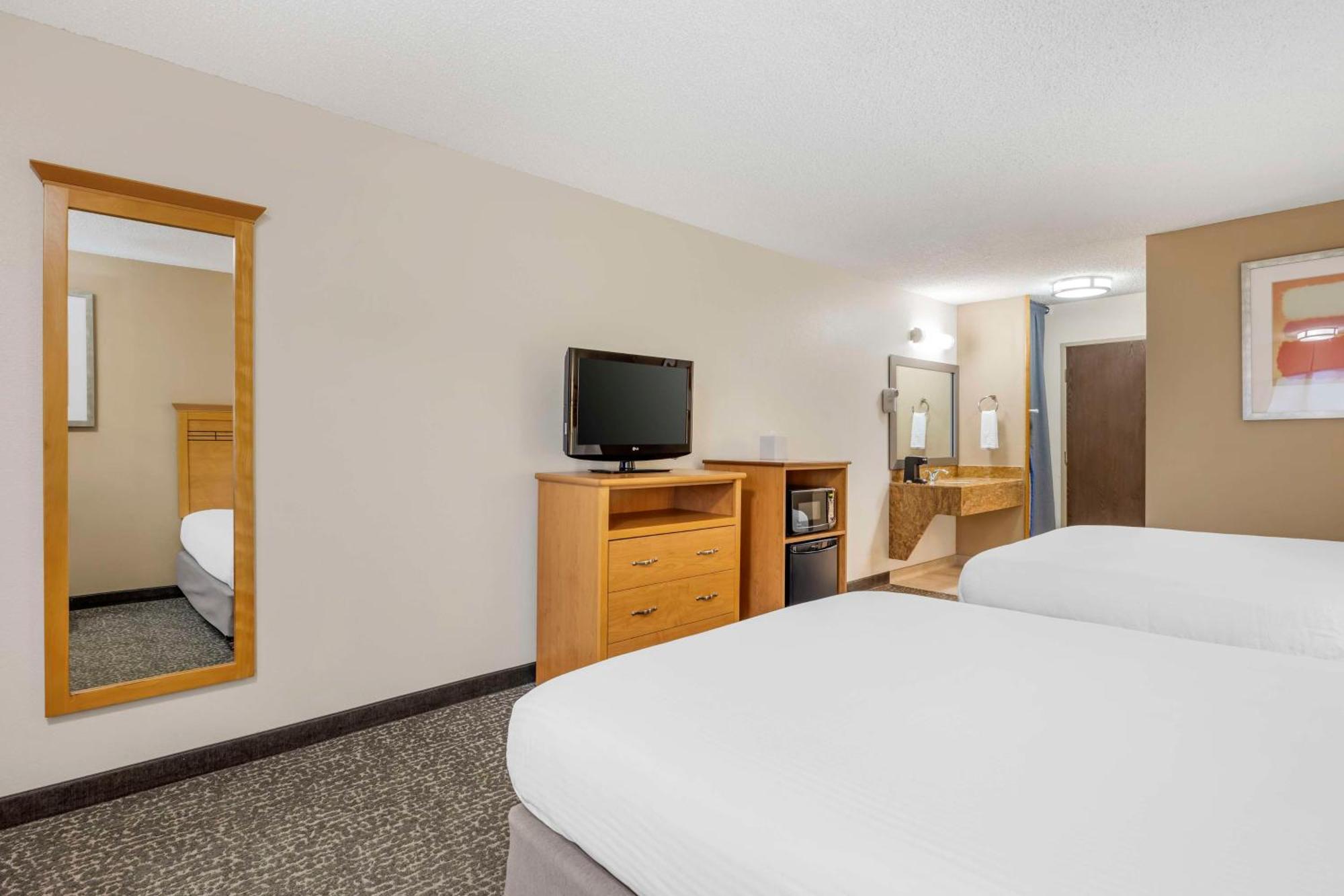 Best Western Aladdin Inn Kelso Exterior photo